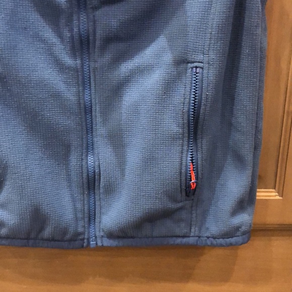 Vintage Vinyard Vines save the arctic melt the patriarchy zip up fleece vest - Picture 5 of 8